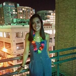 Meet your Posher, Nicole